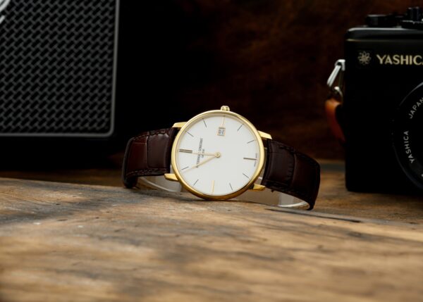 Frederique Constant Classics Slimline Midsize Date FC-220V5S5