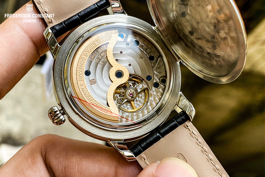 Trong các loại đồng hồ, đồng hồ cơ luôn được đánh giá cao