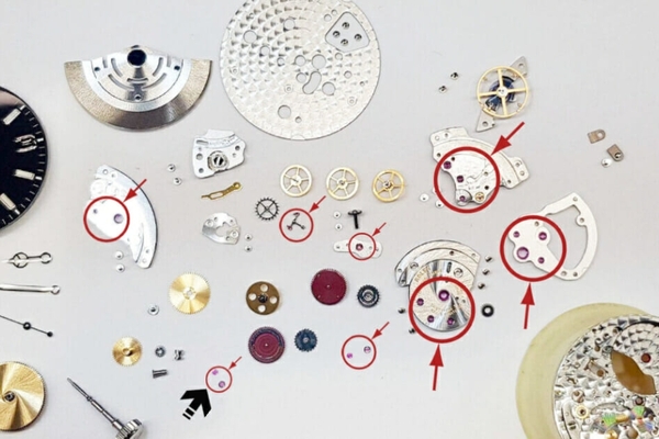 Jewel trong đồng hồ là gì? Tất tần tật về “viên ngọc thầm lặng” của bộ máy cơ
