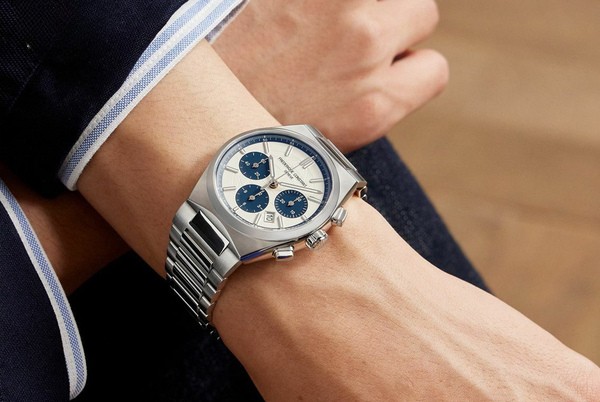 Đồng hồ Chronograph – Làm chủ thời gian trong từng thao tác