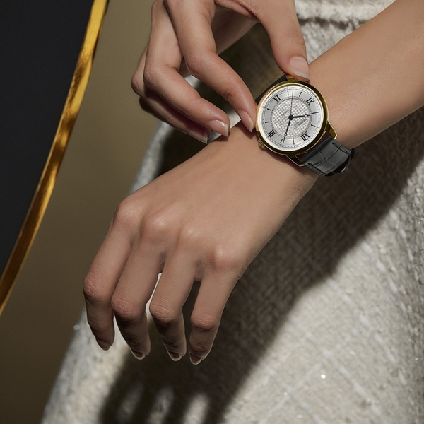 ĐỘ DÀY ĐỒNG HỒ – YẾU TỐ ẢNH HƯỞNG ĐẾN PHONG CÁCH VÀ TRẢI NGHIỆM