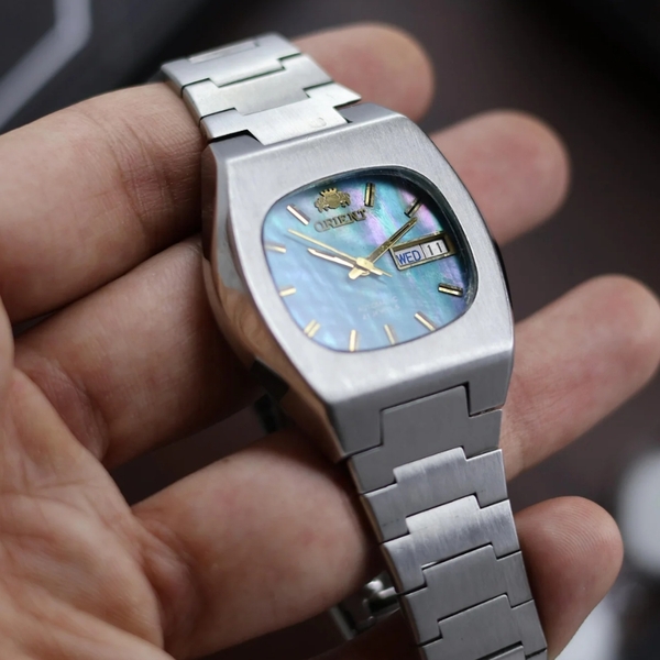 Mặt số xà cừ là gì? Vẻ đẹp thiên nhiên được lưu giữ trong từng chiếc đồng hồ