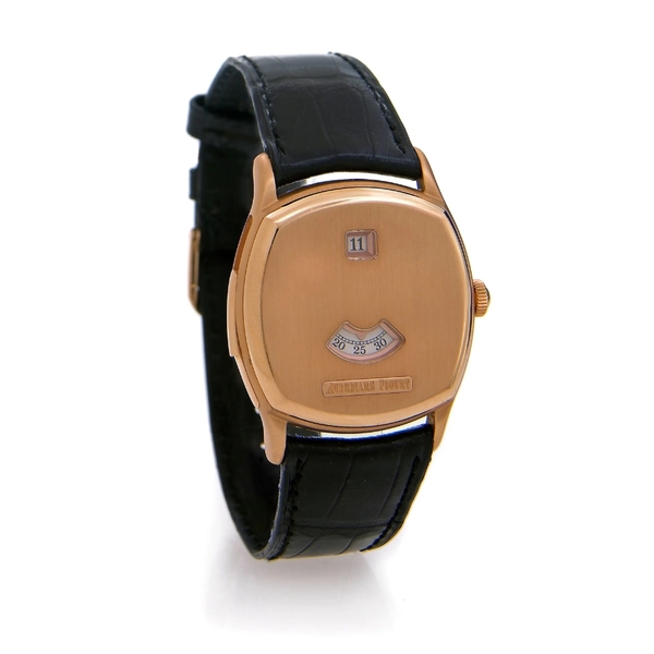 Jump Hour là gì? Khám phá cơ chế hiển thị giờ “nhảy số” độc đáo trên đồng hồ cao cấp