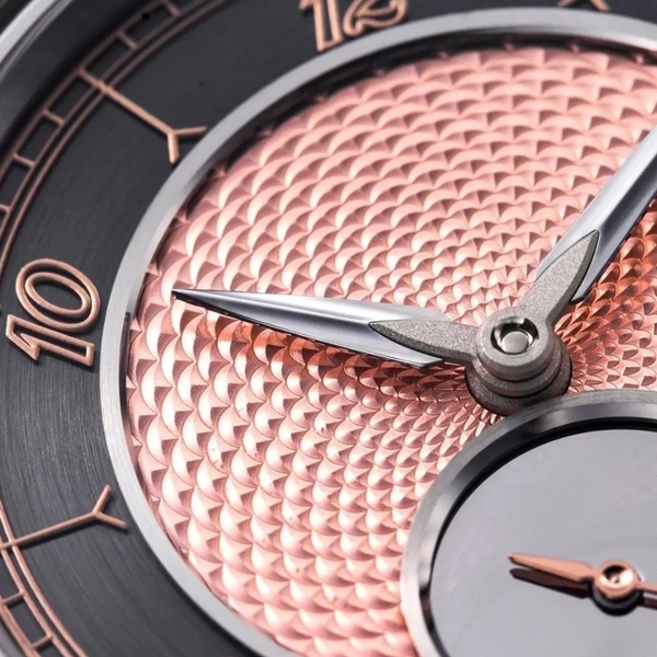 Họa tiết Guilloché là gì? Nghệ thuật tạo nên vẻ đẹp kinh điển trong thế giới đồng hồ