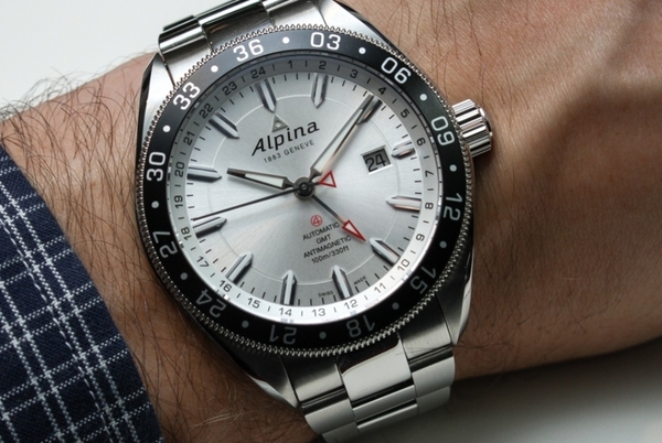 Altimeter là gì? Sẽ ra sao nếu đồng hồ có thể đo được độ cao