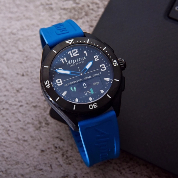 Đồng hồ Hybrid – Năng lượng bền bỉ, trải nghiệm trọn vẹn