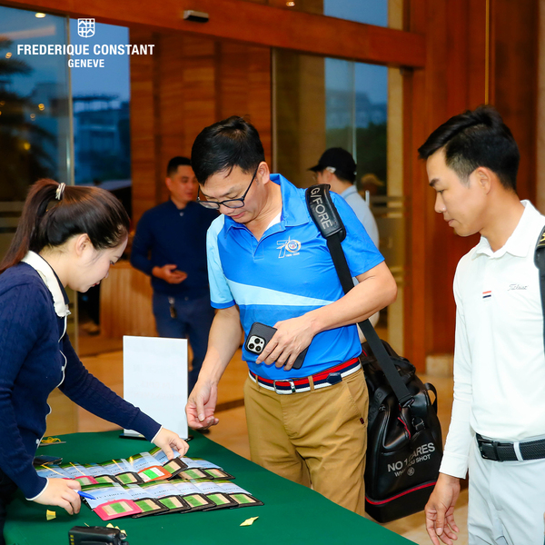 Frederique Constant Vietnam đồng hành cùng giải Golf “Hào Khí Quản Lý” – Chào mừng 70 năm Đại học Kinh tế Quốc dân