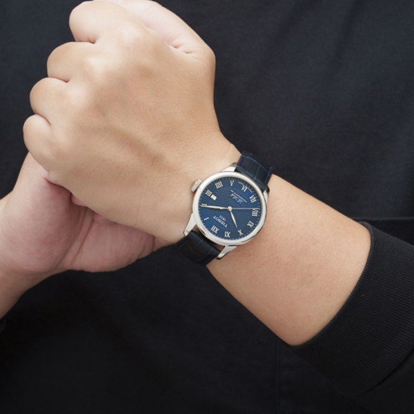Power Reserve: Năng lượng của bộ máy cơ học trong chiếc đồng hồ của bạn
