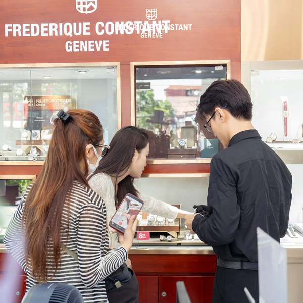 Chính thức ra mắt điểm bán Frederique Constant tại Đồng hồ Galle 15 Cầu Diễn